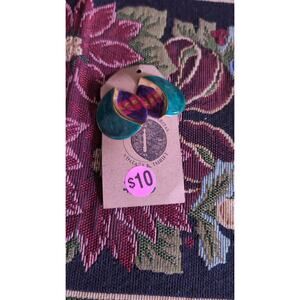 Vintage '80s earrings!